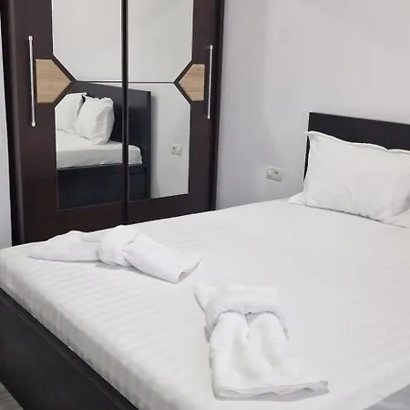 טוזלה Villa Eliada מראה חיצוני תמונה